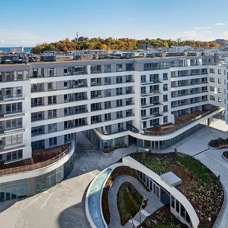 Plac Unii - Baltic Sands Premium