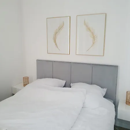 Plac Unii - Baltic Sands Premium *