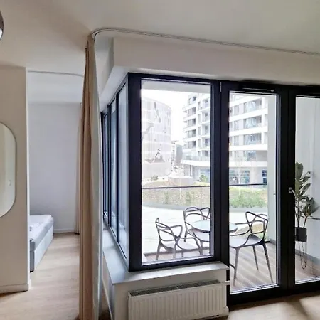 Plac Unii - Baltic Sands Premium